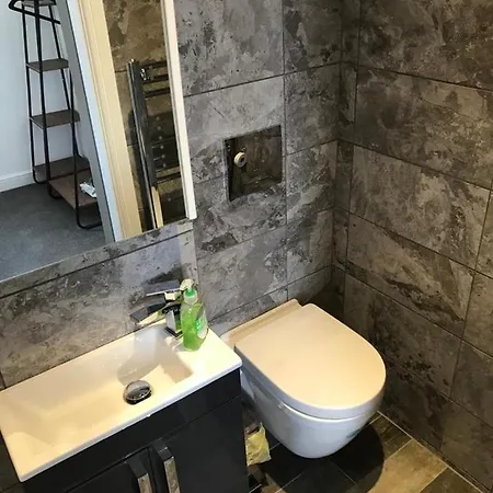 My Perfect Place Rooms & Apartments -Some Rooms With Hot Tub- Free Parking Blackpool Exterior photo